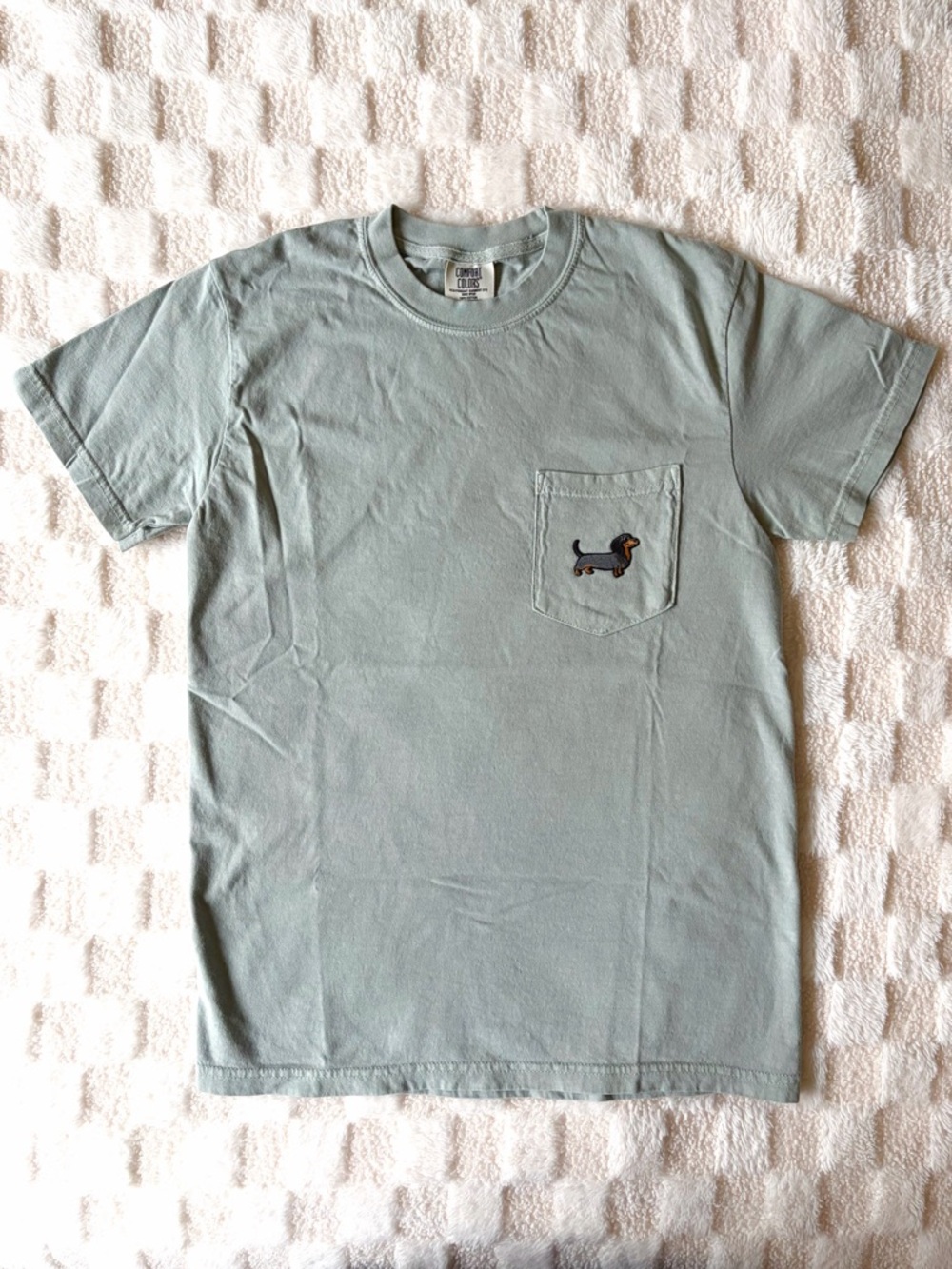 Comfort Colors Dachshund Pocket Tee Green Short Sleeve T Shirt Size S NWOT